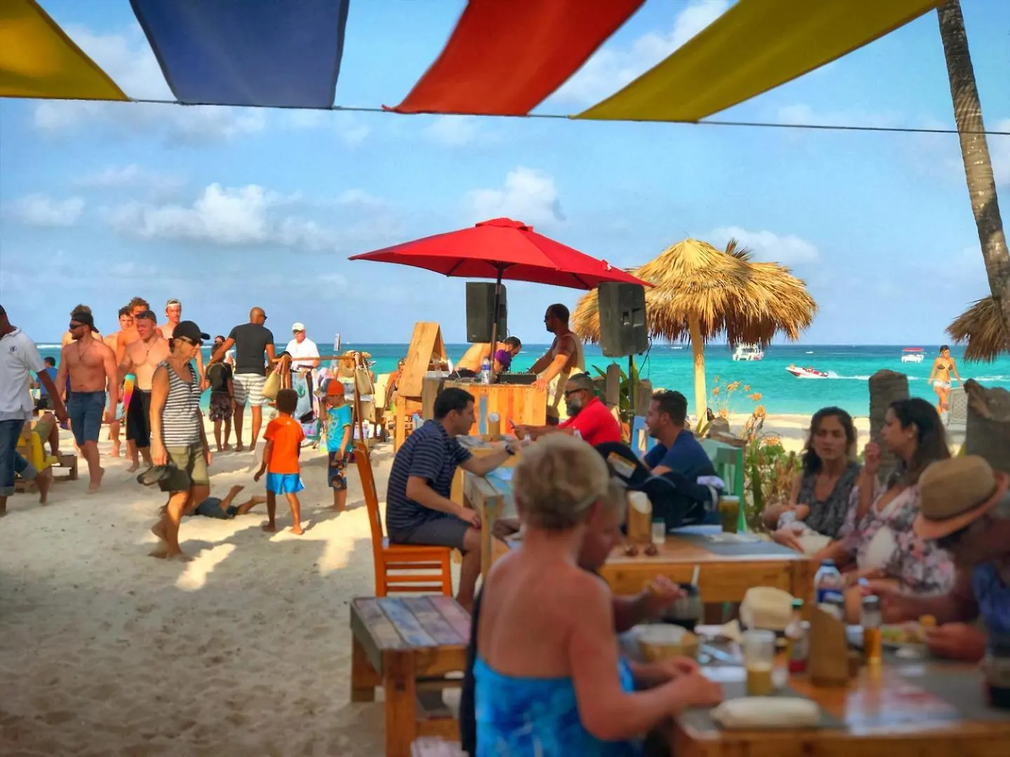 Hotel Tropicana Suites Deluxe Beach Club And Pool - Playa Los Corales Punta Cana