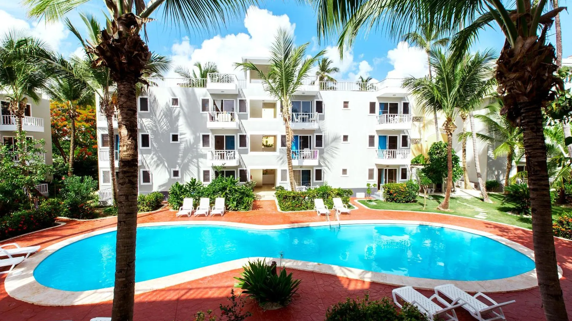 Tropicana Suites Deluxe Beach Club And Pool - Playa Los Corales Punta Cana Hotel