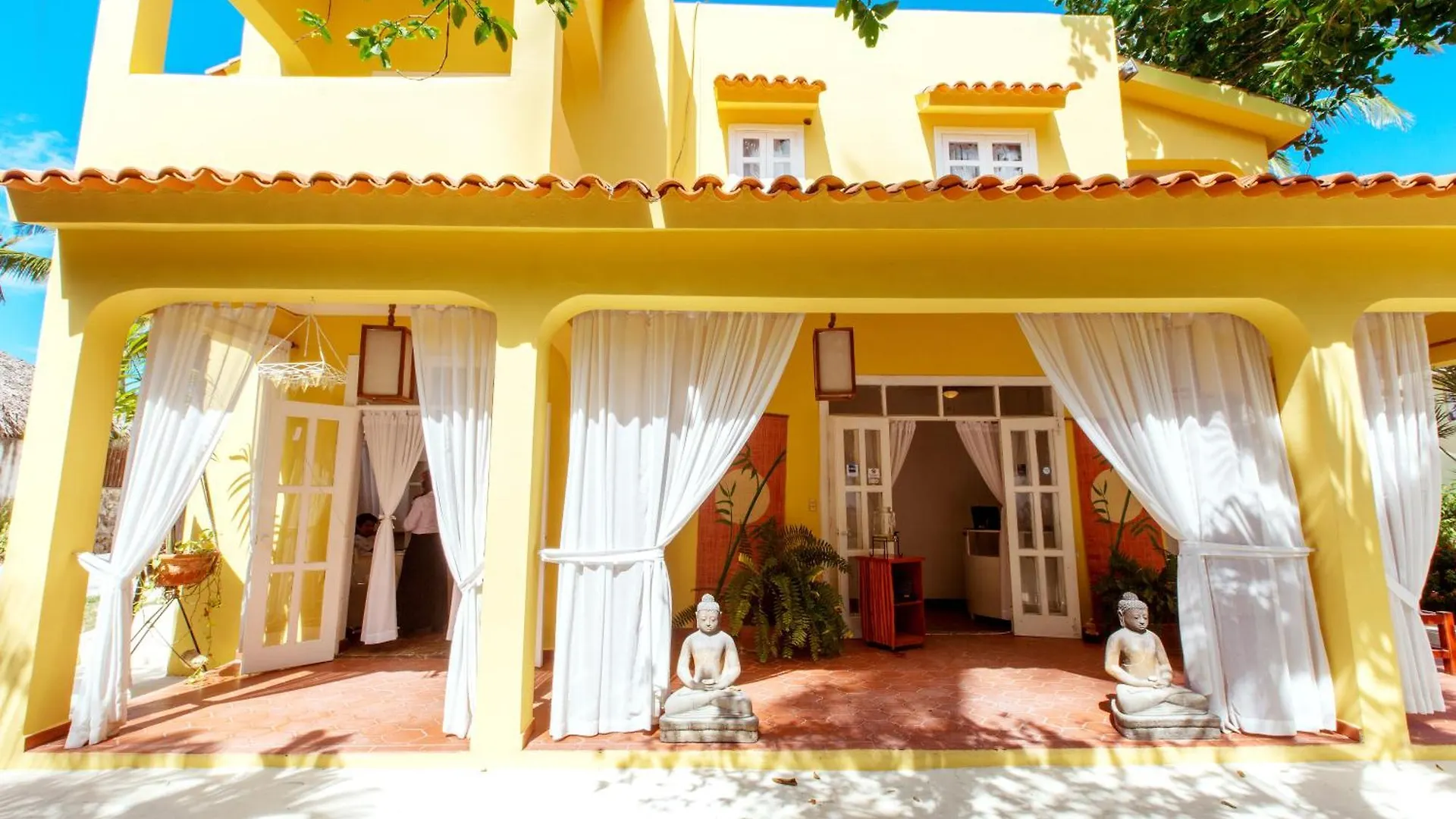 ***** Hotel Tropicana Suites Deluxe Beach Club And Pool - Playa Los Corales Punta Cana Dominican Republic