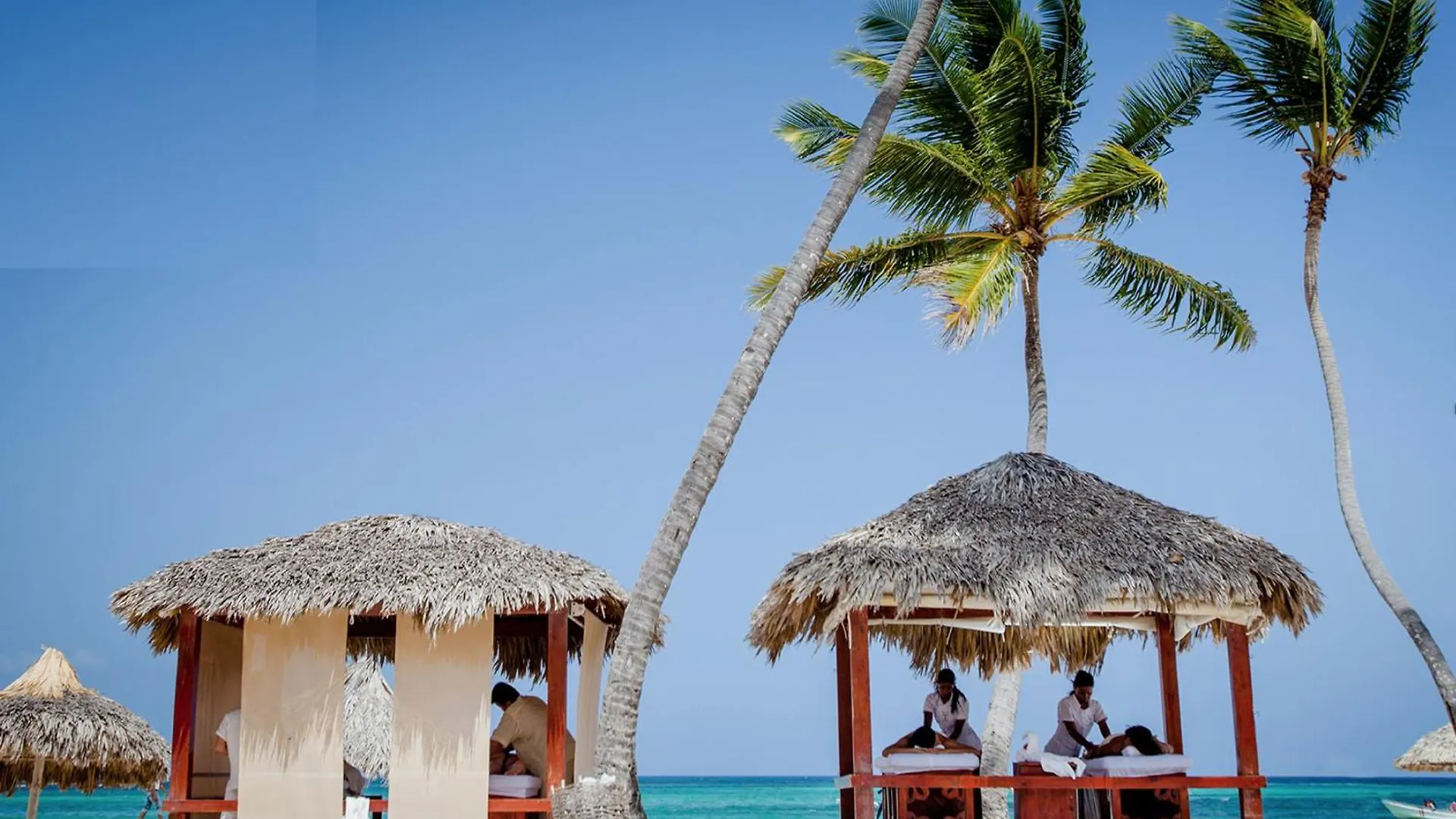 Tropicana Suites Deluxe Beach Club And Pool - Playa Los Corales Punta Cana 5*,