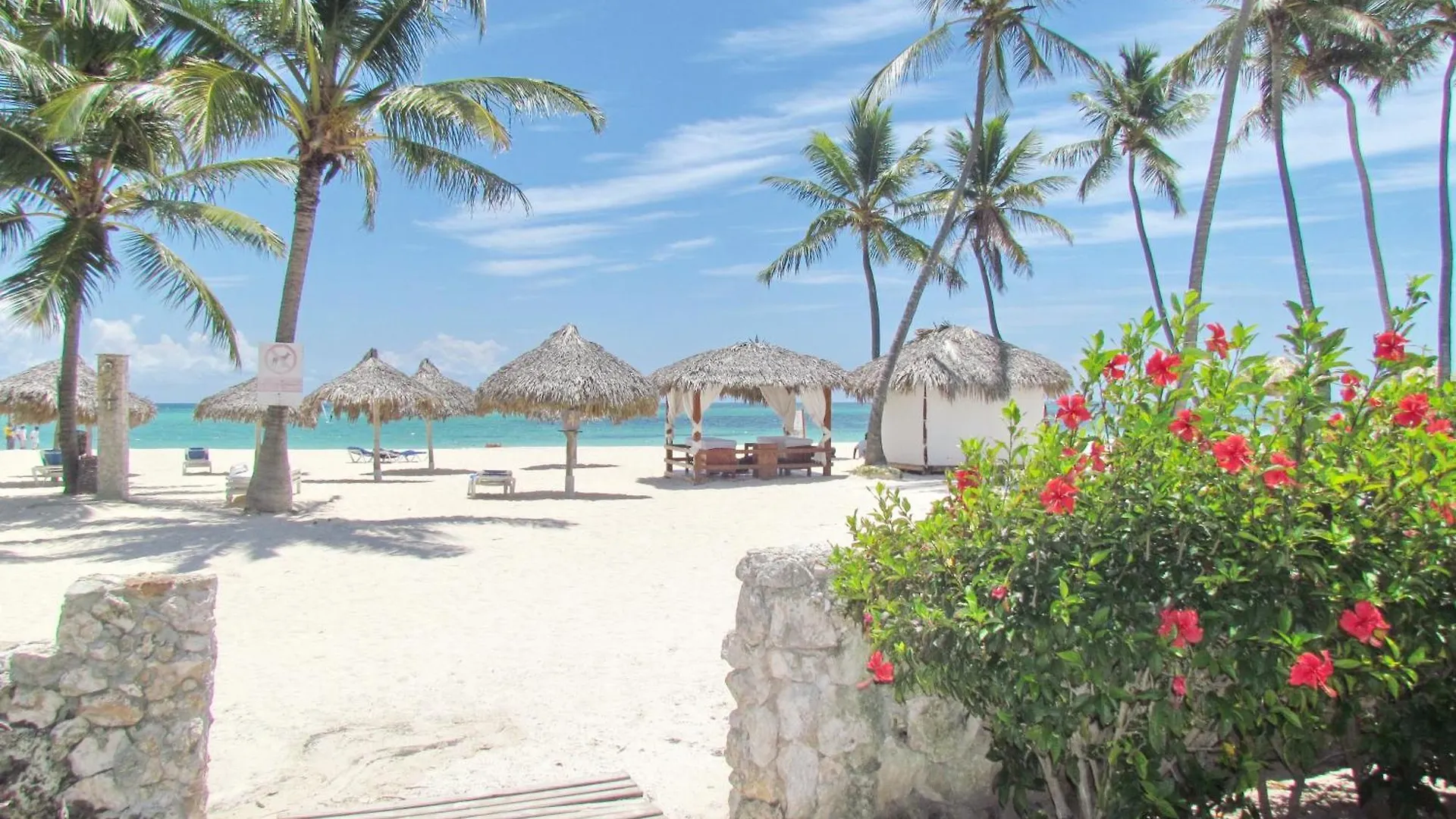 Hotel Tropicana Suites Deluxe Beach Club And Pool - Playa Los Corales Punta Cana